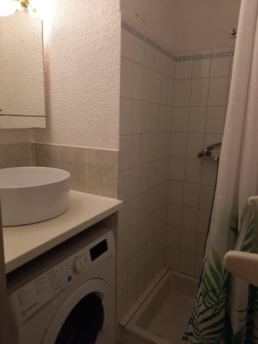 Location Dans Residence Calme, Proche Mer Cavalaire-sur-Mer Ngoại thất bức ảnh